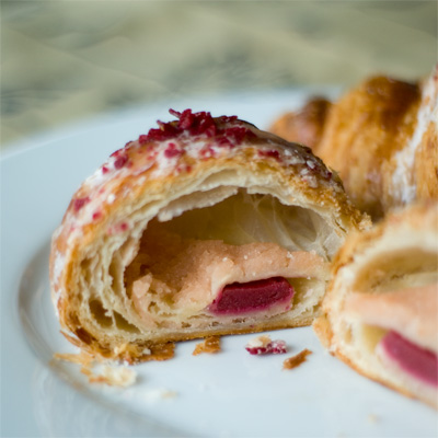 Coco&Me - Pierre Hermé Ispahan Croissant - www.cocoandme.com